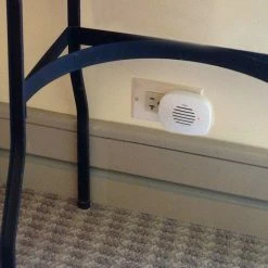 Pest-X All-Pest Rodent and Insect Repeller (6-Pack) by Bird-X -Pest Control Sales bird x animal traps px 110 6 1f 1000