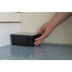 Rat and Mouse Killer Child and Dog Resistant Disposable Station, 1 Preloaded Station by TOMCAT -Pest Control Sales tomcat bait stations 037051005 fa 1000