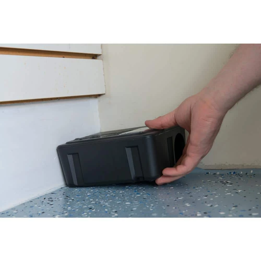 Rat and Mouse Killer Child and Dog Resistant Refillable Station, 1 Station with 15 Baits by TOMCAT 7 Rat and Mouse Killer Child and Dog Resistant Refillable Station, 1 Station with 15 Baits by TOMCAT - Image 5